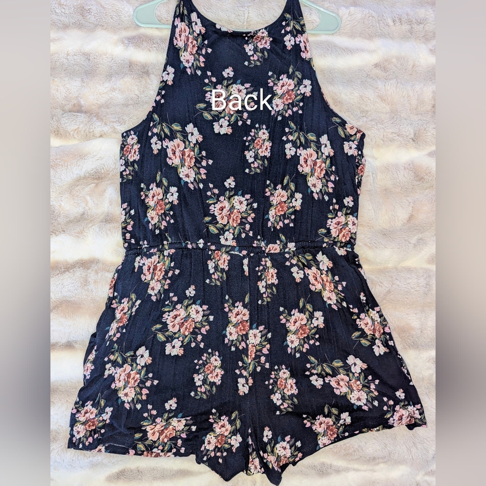 24/7 Maurices Navy Blue Floral Romper XXL Sleeveless Tie Waist Pockets - Picture 4 of 7